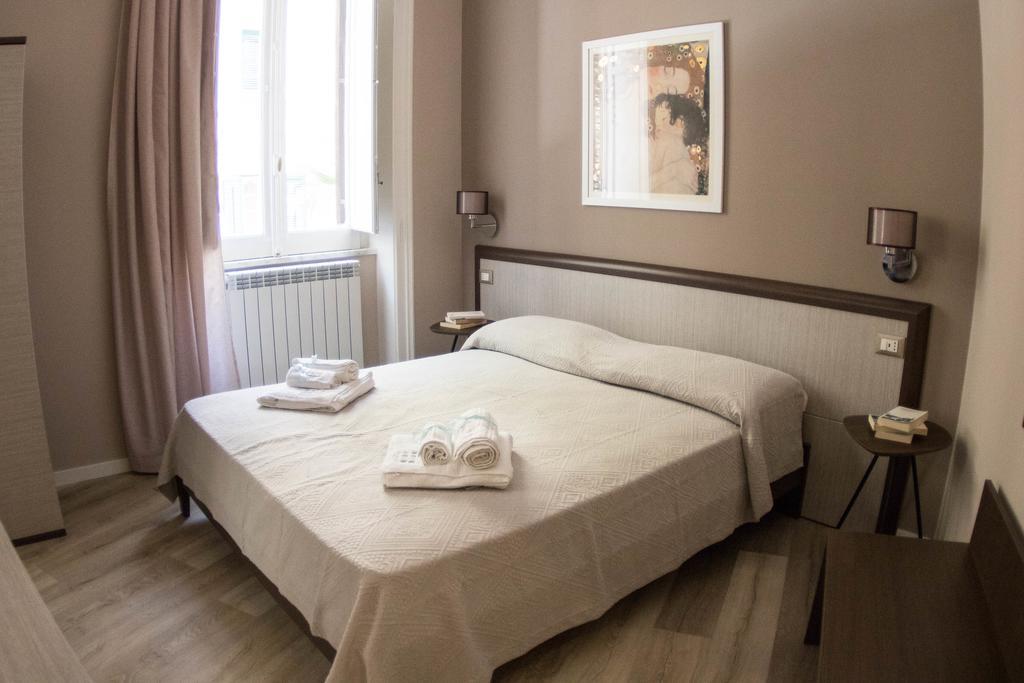 Bagnasco 18 suite&terrace Palermo Esterno foto