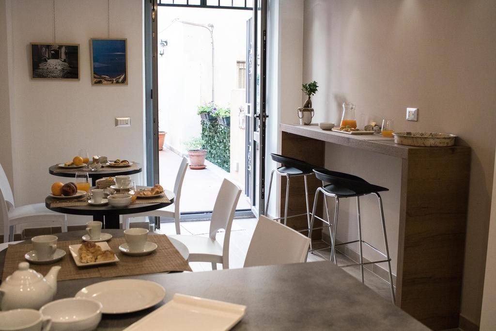 Bagnasco 18 suite&terrace Palermo Esterno foto